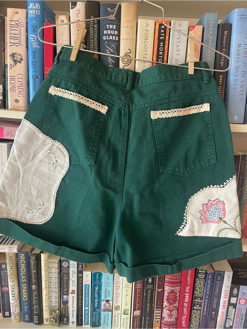 Vintage dark green Jennifer Moore cottagecore patchwork upcycled shorts - Picture 2 of 16